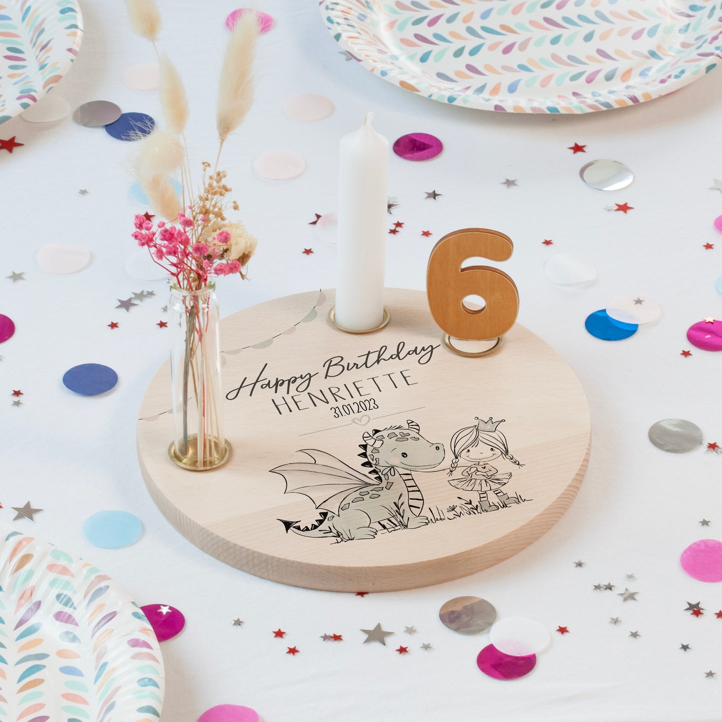 personalisierter Kerzenteller mit Kerze, Vase und Zahlen (Drache Prinzessin)