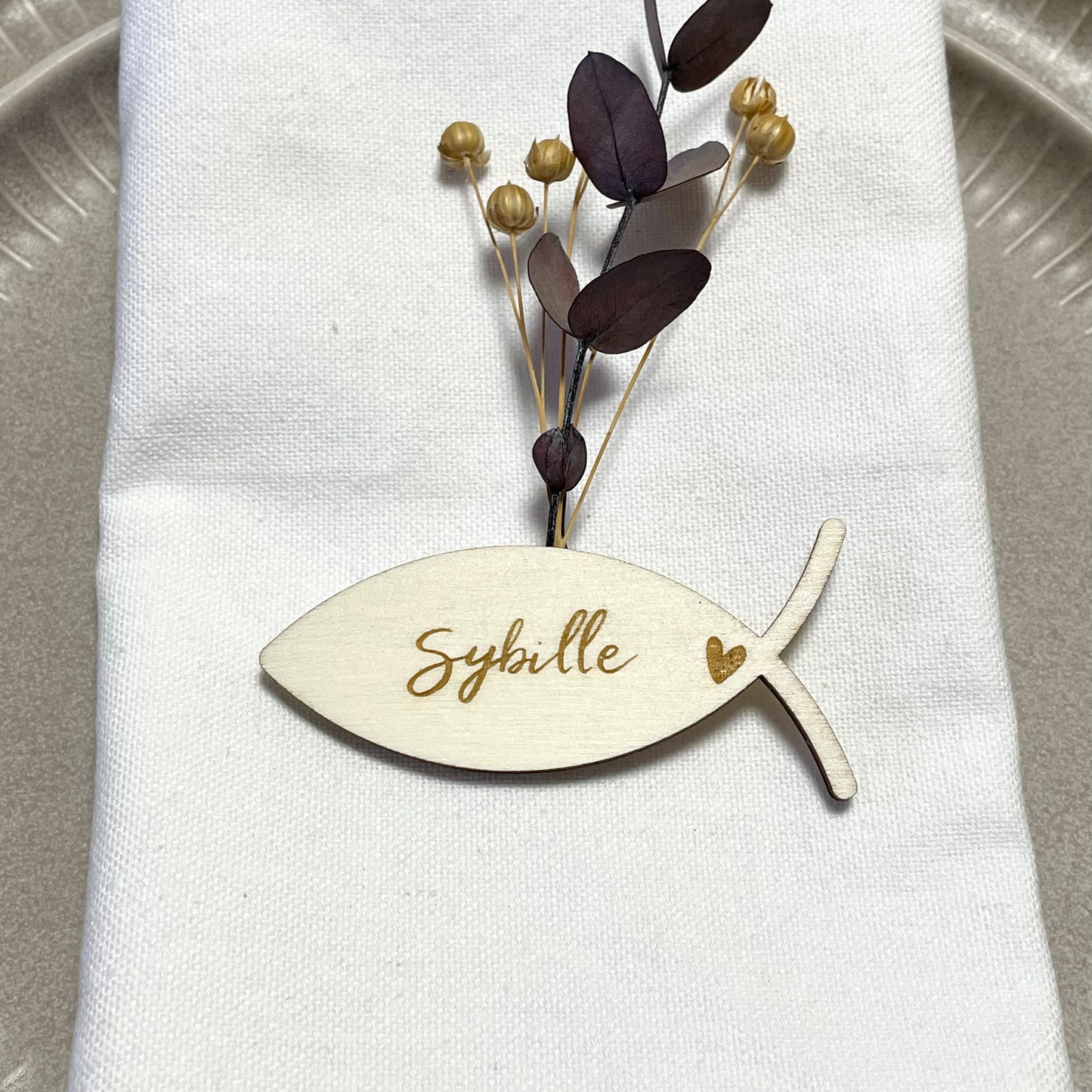 Namensschild Fisch | Platzkarte | Tischkarten | Deko | Konfirmation | Kommunion | Firmung | Taufe | Geburtstag | personalisiert | Holz