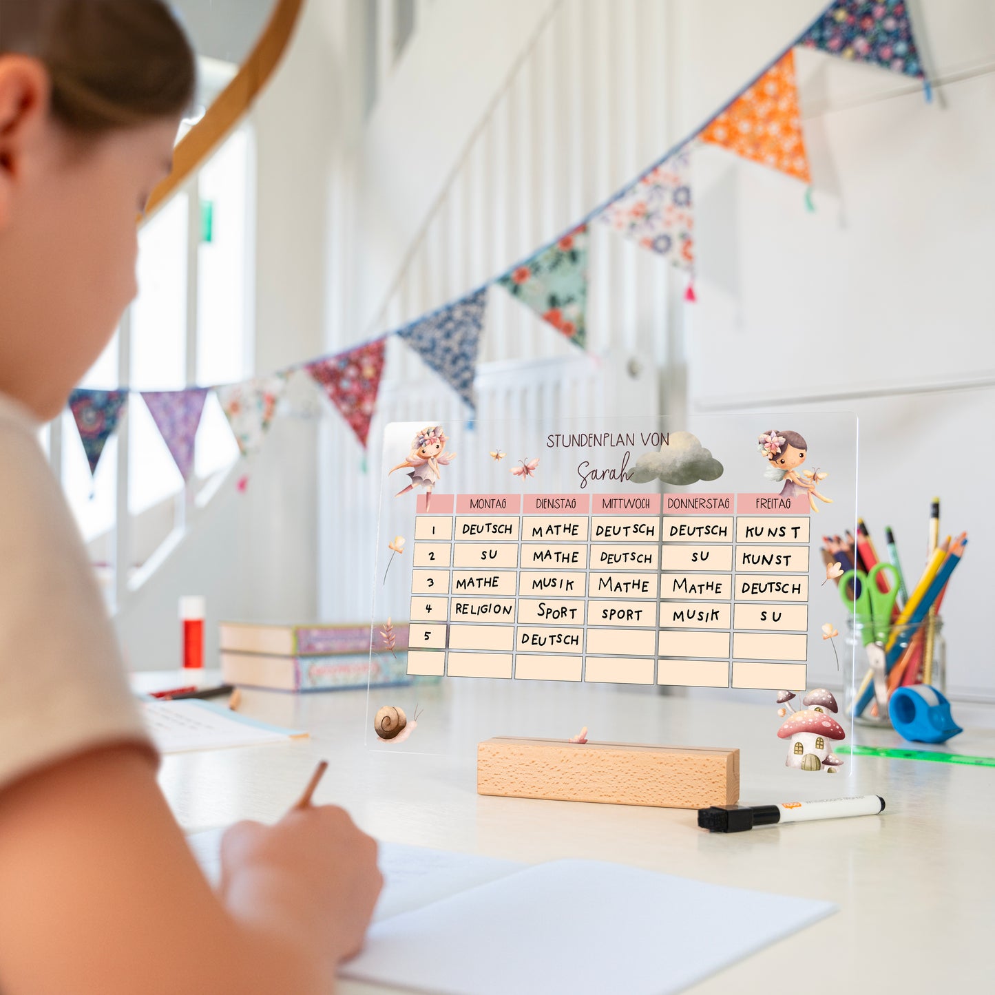 Stundenplan aus Acryl – personalisiert mit Namen (Fee 1)