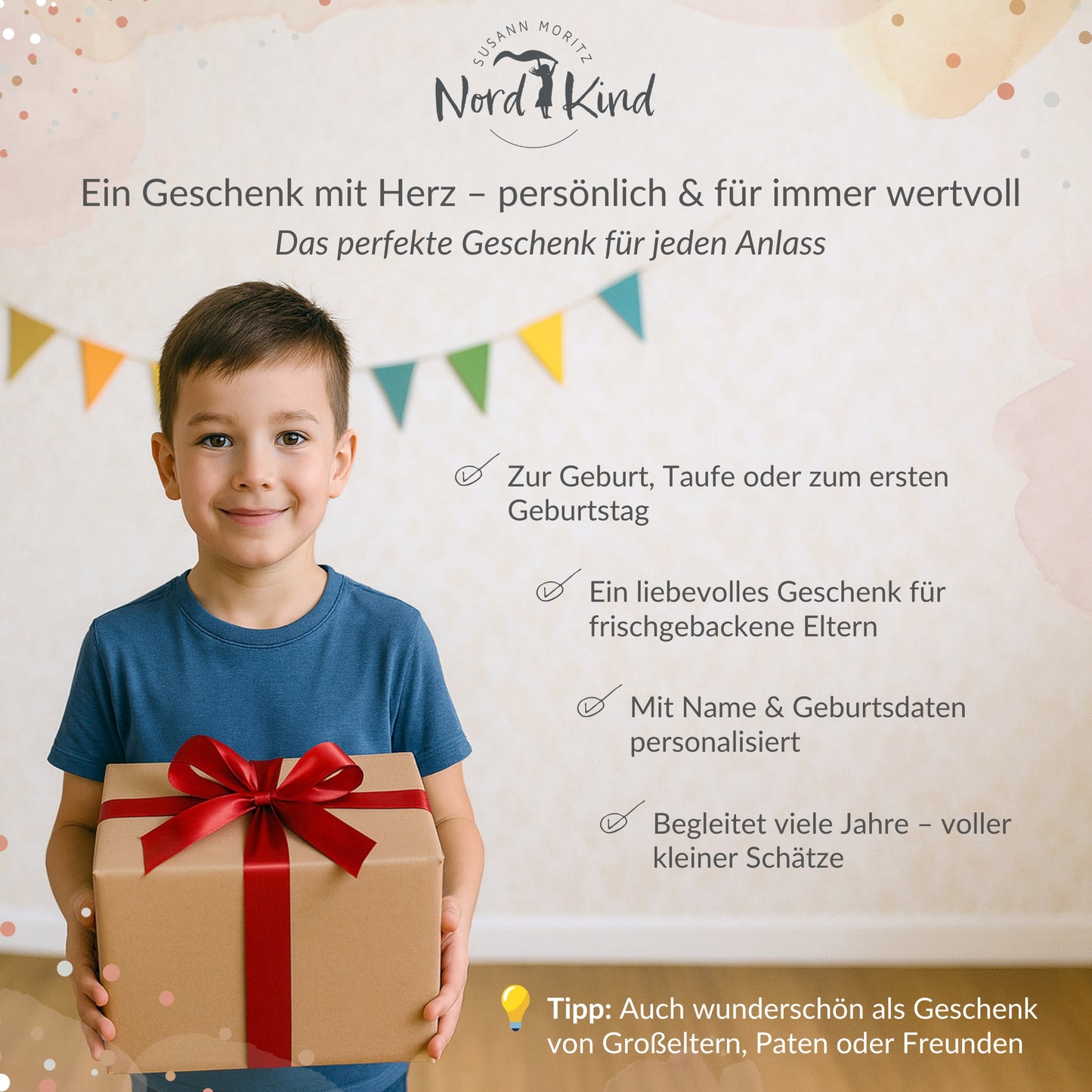 Personalisierte Erinnerungsbox Baby aus Holz als Geschenk verpackt zur Geburt, Taufe oder Geburtstag
