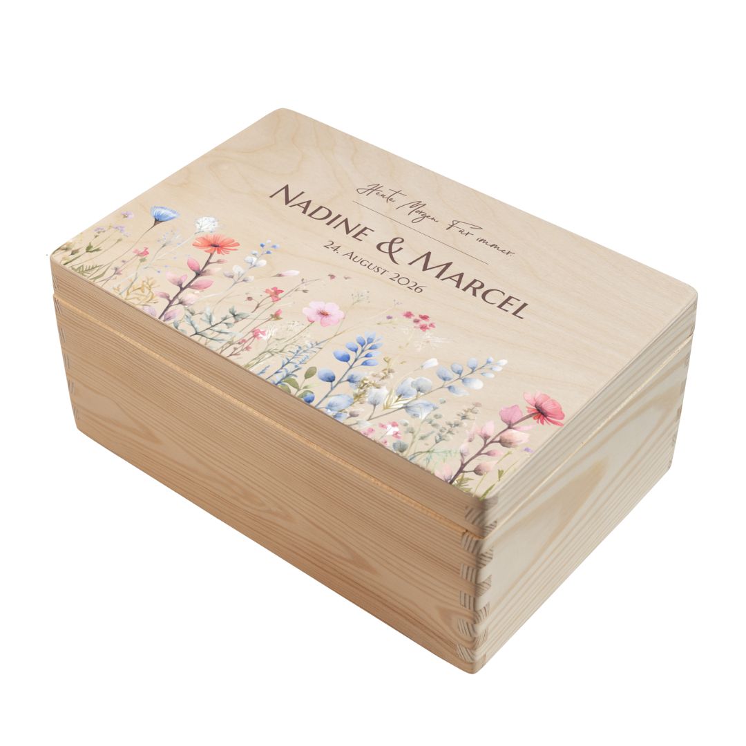 Personalisierte Erinnerungsbox Hochzeit aus Holz im Motiv Blumenwiese 2 mit Namen und Hochzeitsdatum