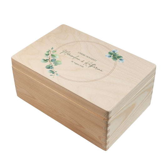 Personalisierte Erinnerungsbox Hochzeit aus Holz im Motiv Eukalyptus 3 mit Namen und Hochzeitsdatum