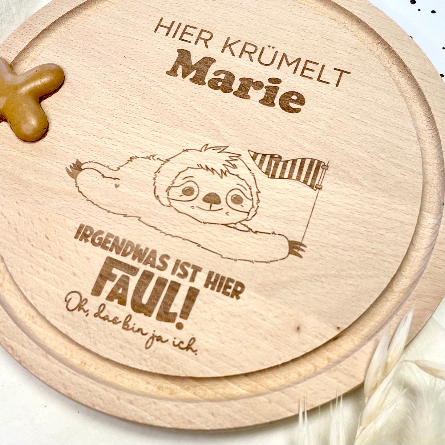 personalisiertes Frühstücksbrett Faultier II