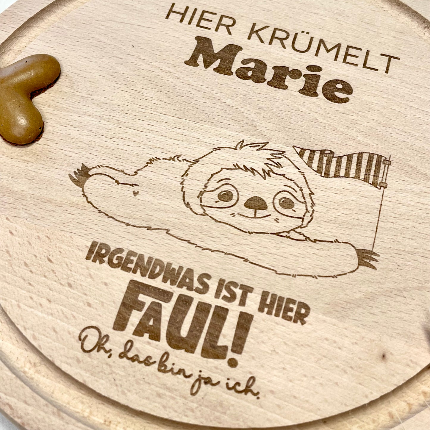 personalisiertes Frühstücksbrett Faultier II