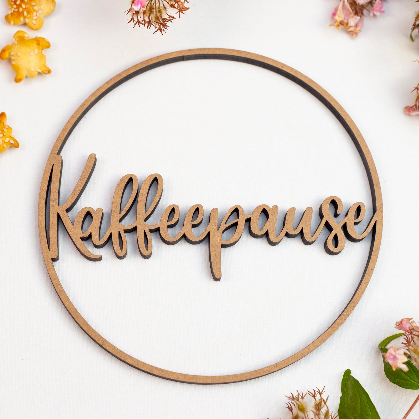 3D-Schriftzug "Kranz Kaffeepause" Wandkranz Türkranz Hoop