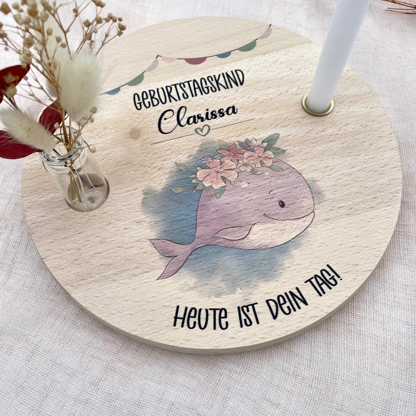 Kerzenteller Orca Mädchen mit Blumenkranz und Spruch Heute ist dein Tag! personalisierbar mit Namen